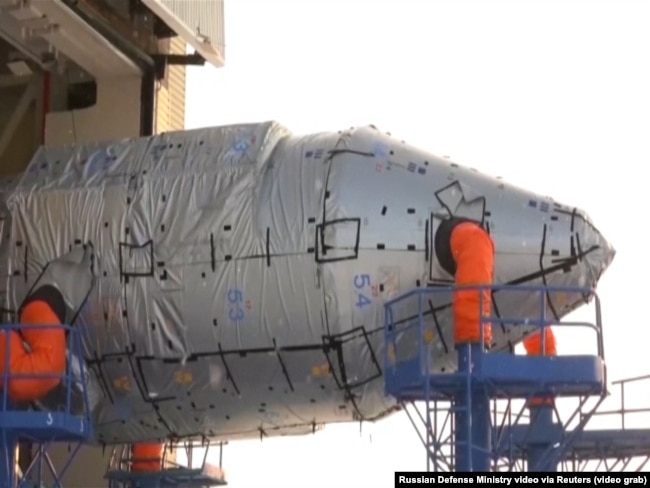 Подготовка к пуску военного спутника, космодром Плесецк, март 2018 года