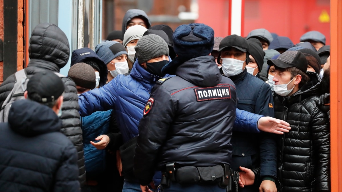 Посольство Кыргызстана призывает находящихся в России кыргызстанцев не ...