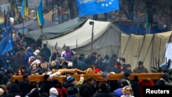 В Киеве вспоминают погибших на Майдане (25 февраля 2014 года)