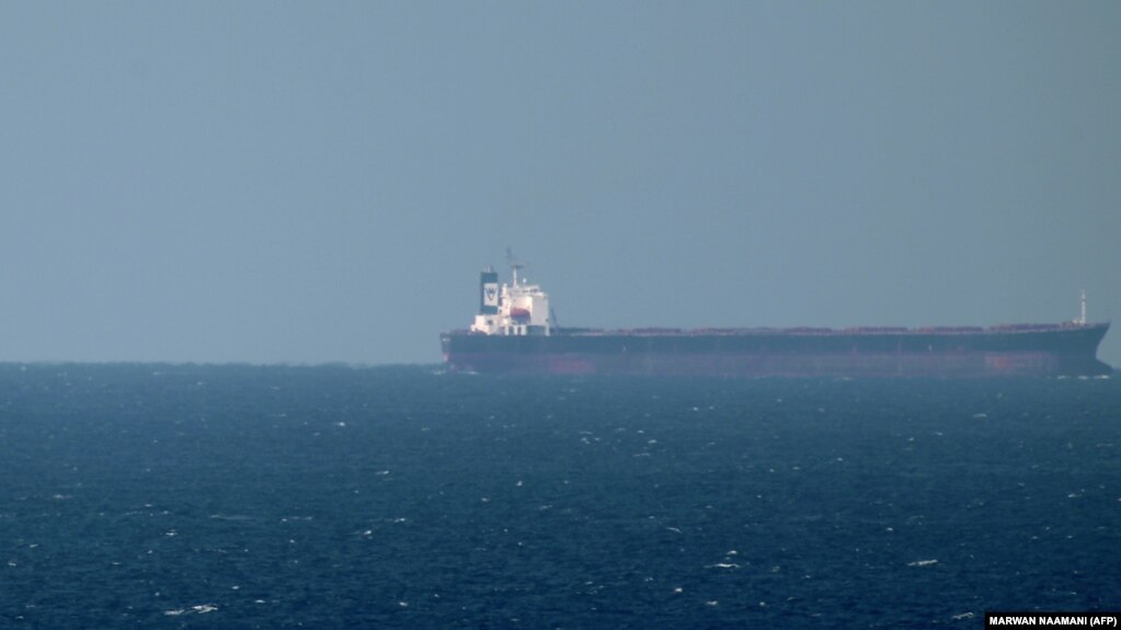 خرید روزانه نفت چین از ایران در ماه گذشته نسبت به ماه قبل از آن، حدود ۱۰۷ هزار بشکه افزایش یافته و به ۷۶۷ هزار بشکه رسیده است