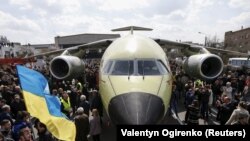 Самолет Aн-178, одно из достижений концерна «Антонов»