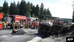 Пожежники на місці аварії в Німеччині, 3 липня 2017 року