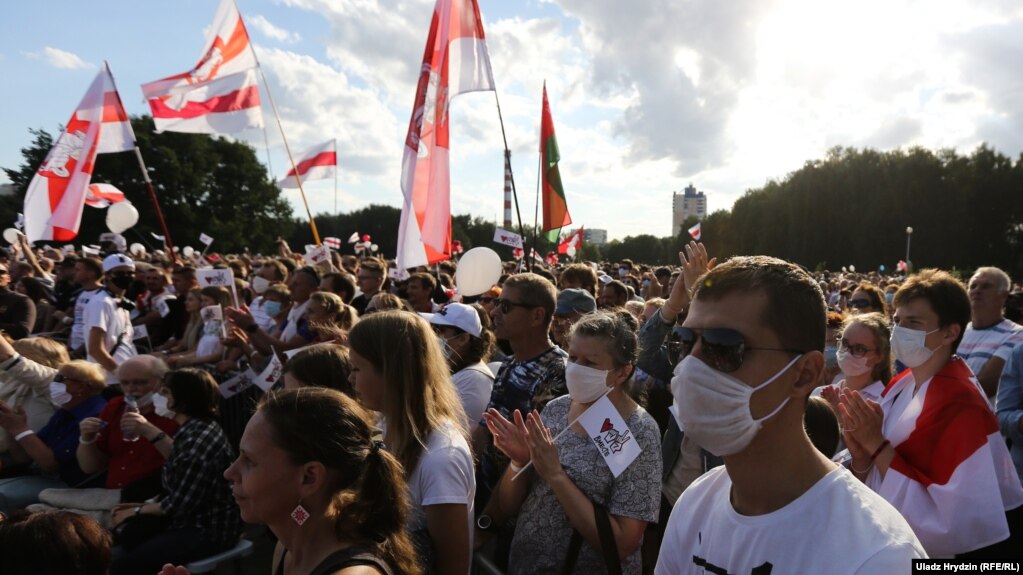 Tens Of Thousands Rally In Minsk In Support Of Opposition Presidential Candidate