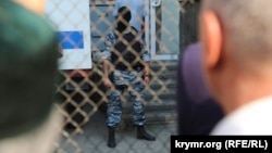 По данным "Мемориала", в России за участие в "Хизб ут-Тахрир" арестованы 239 человек
