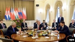 Hungary -- Presidents of the Visegrad Group meet in Budapest, October 8, 2015