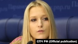 Яна Лантратова