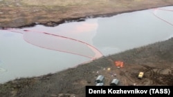 Разлив нефтепродуктов в Красноярском крае