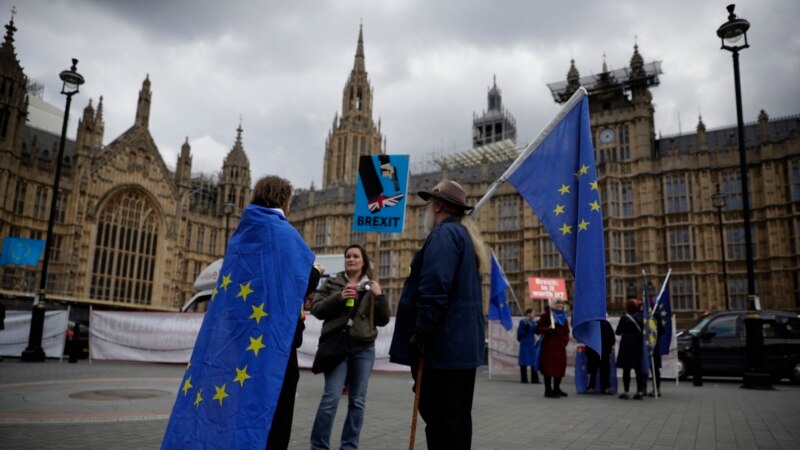 Deputetët britanikë zhvillojnë javën tjetër seancën vendimtare për Brexit