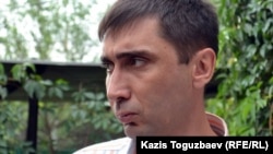 Правозащитник Вадим Курамшин. Алматы, 19 июля 2011 года. 
