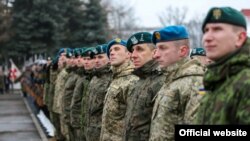 Військовослужбовці спільної литовсько-польсько-української бригади, що була створена у 2015 році
