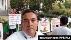 Лидер оппозиционного движения «Демократический выбор Туркменистана» Мурад Курбанов