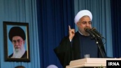حسن روحانی، رئیس جمهوری ایران، در بجنور، خراسان شمالی. ۲۴ خرداد ۱۳۹۴