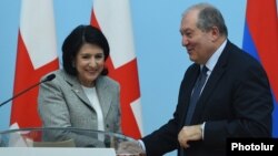 Саломе Зурабишвили и Армен Саркисян. Архивная фотография