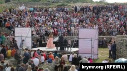 Выступление оперных исполнителей Мариинского театра в Херсонесе, Крым, 9 мая 2017 год 