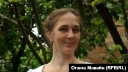 Олена Макайя