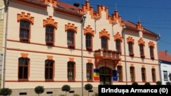  Primăria din Miercurea Sibiului 