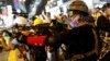 اعتراضات در هنگ‌کنگ؛ لغو پروازها، اعتصاب و هشدار در مورد «اوضاع بسیار خطرناک»
