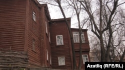 Дом, в котором жил Владимир Ленин. Казань, ноябрь 2010 года.