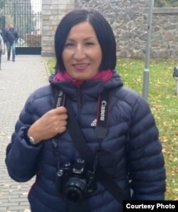Талдықорған қаласында тұратын журналист Сандуғаш Дүйсенова. Фотоны Азаттыққа Сандуғаш Дүйсенова берген.