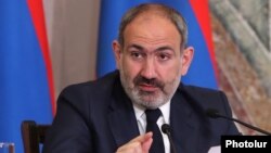 Armenia -- Prime Minister Nikol Pashinian gives a press conference in Yerevan, May 8, 2019.