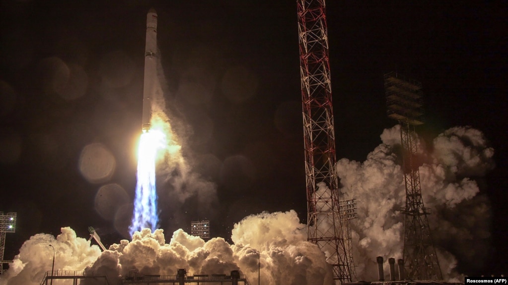 Старт ракети із супутником «Ангосат-1», 27 грудня 2017 року
