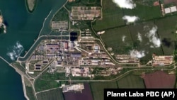Південноукраїнська атомна електростанція (ПАЕС) на Миколаївщині. Супутниковий знімок Planet Labs за 31 травня 2022 року
