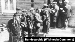 Арест евреев литовскими националистами