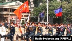 Военный парад в оккупированном Донецке в 2020 году