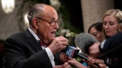 Rudy Giuliani u razgovoru s novinarima (2019.)