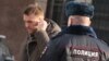 Олексій Навальний біля будівлі Слідчого комітету Росії. Москва, 16 січня 2014