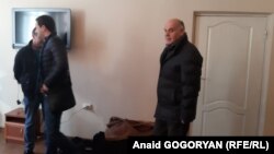 Аслан Бжания прибыл на заседание политсовета, чтобы лично поблагодарить членов партии за поддержку