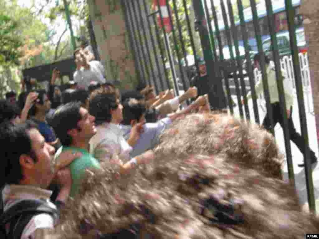 In December, a speech by Ahmadinejad at another university in Tehran was disrupted by students hurling firecrackers and burning his picture.