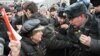 Москвадагы митингде 70тен ашуун кишин кармалды