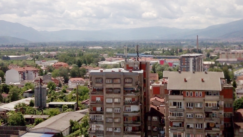 Катните гаражи надеж дека реши проблемот со паркинг места во Тетово