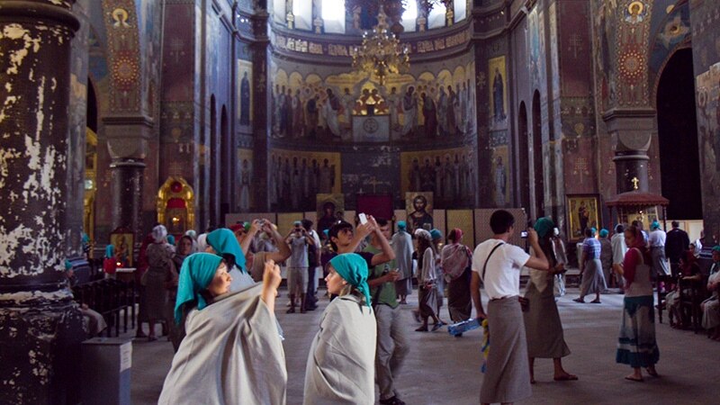 Российско-грузинские церковные переговоры встретили сарказмом