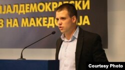 Стефан Богоев, претседател на социјалдемократската младина. СДММ. 