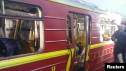 Russia -- A TV grab shows a damaged coach after a bomb explosion at Lubyanka metro station in Moscow, 29Mar2010