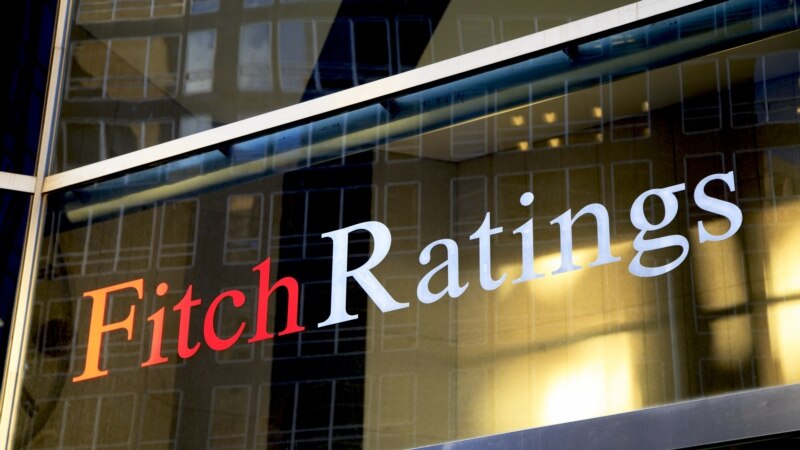 Fitch: сверенный кредитный рейтинг Грузии улучшен до «позитивного»
