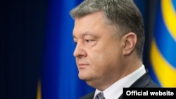 Ukrainian President Petro Poroshenko (file photo)