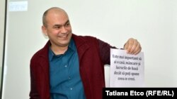 Igor Bucătaru, la una dintre lecţiile publice organizate de Promo-Lex