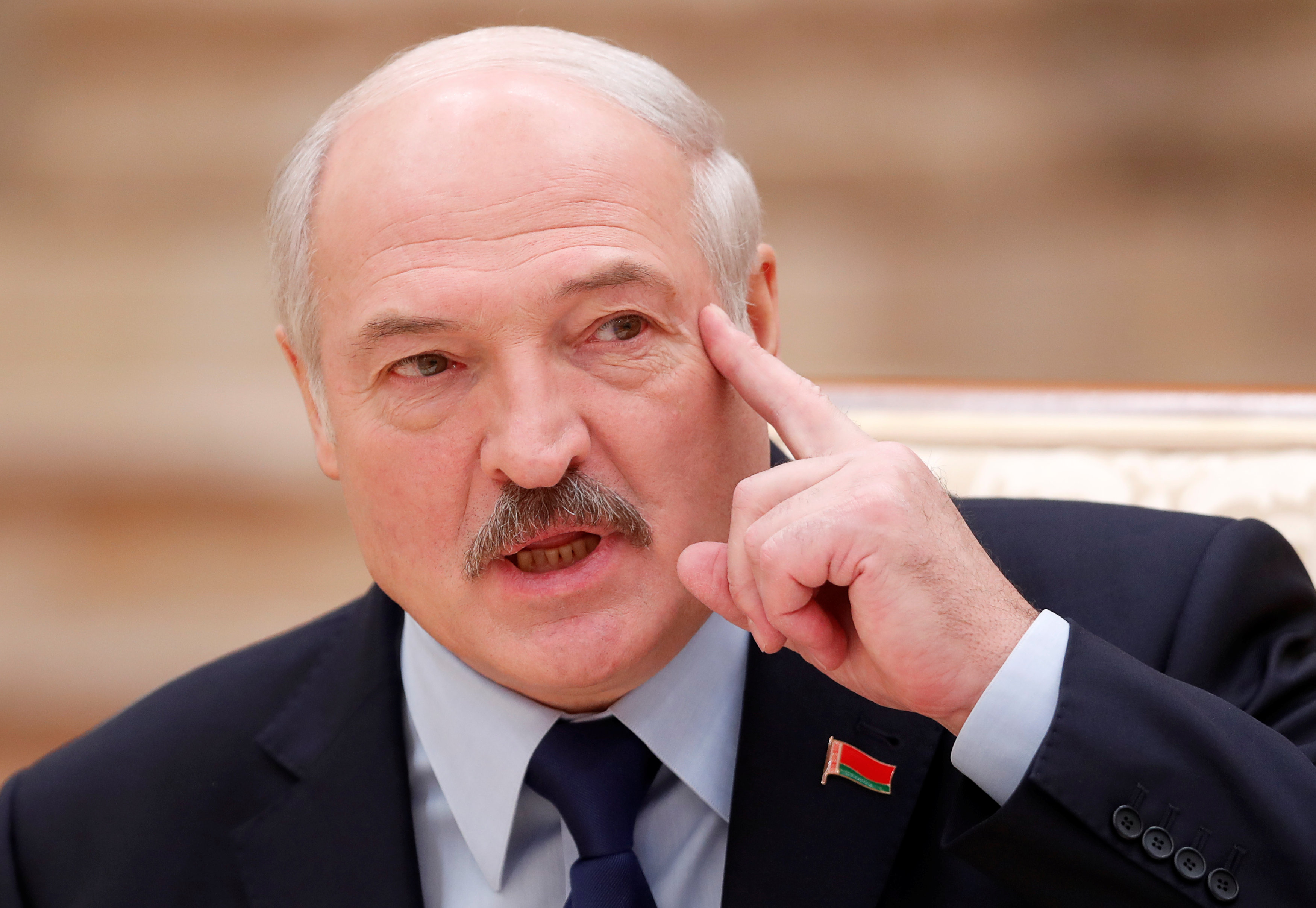 Сколько лукашенко у власти президентом белоруссии. Портрет президента Белоруссии Лукашенко.