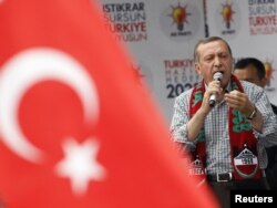 Turski premijer Tayyip Erdogan na skupu svoje AKP stranke, 2011.