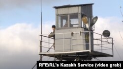 Вышка с постовым в колонии. Иллюстративное фото.