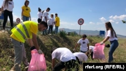 Pamje nga aksioni për pastrimin e Kosovës.