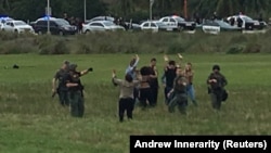 Policija ispituje ljude koji su se zatekli na aerodromu