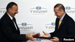 Ilham Aliyev və Tayyip Erdogan 