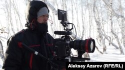 «Өзге планеталықтардың қатысы жоқ» фильмінің режиссері Фархат Шәріпов. Астана, 24 желтоқсан 2012 жыл.