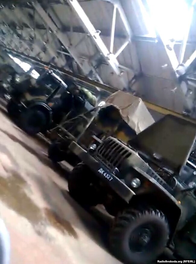 Conflict Intelligence Team ідентифікували систему для глушіння супутникового зв'язку «Житель» і станцію «Леєр-3» на заводі «Топаз» у Донецьку