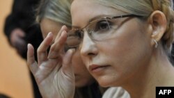 Yulia Tymoshenko in a Kyiv courtroom in October 2011