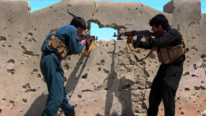 Најмалку 10 загинати во два одделни напади во Авганистан 